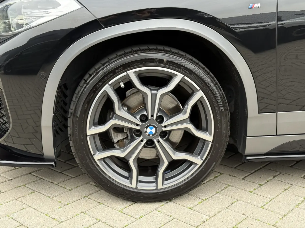 sDrive18i M-Sport X Pano/Camera/Alcantara