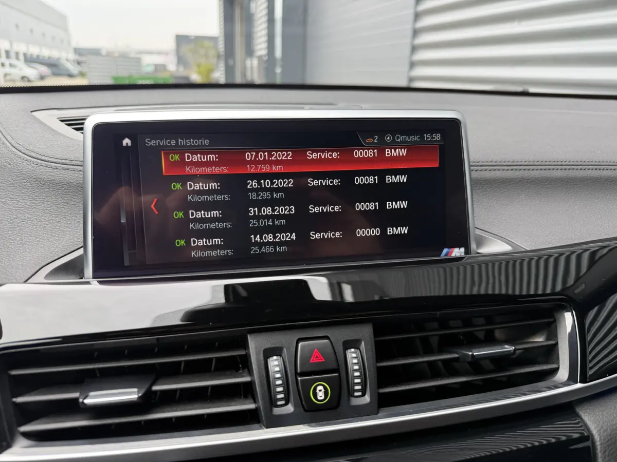 sDrive18i M-Sport X Pano/Camera/Alcantara