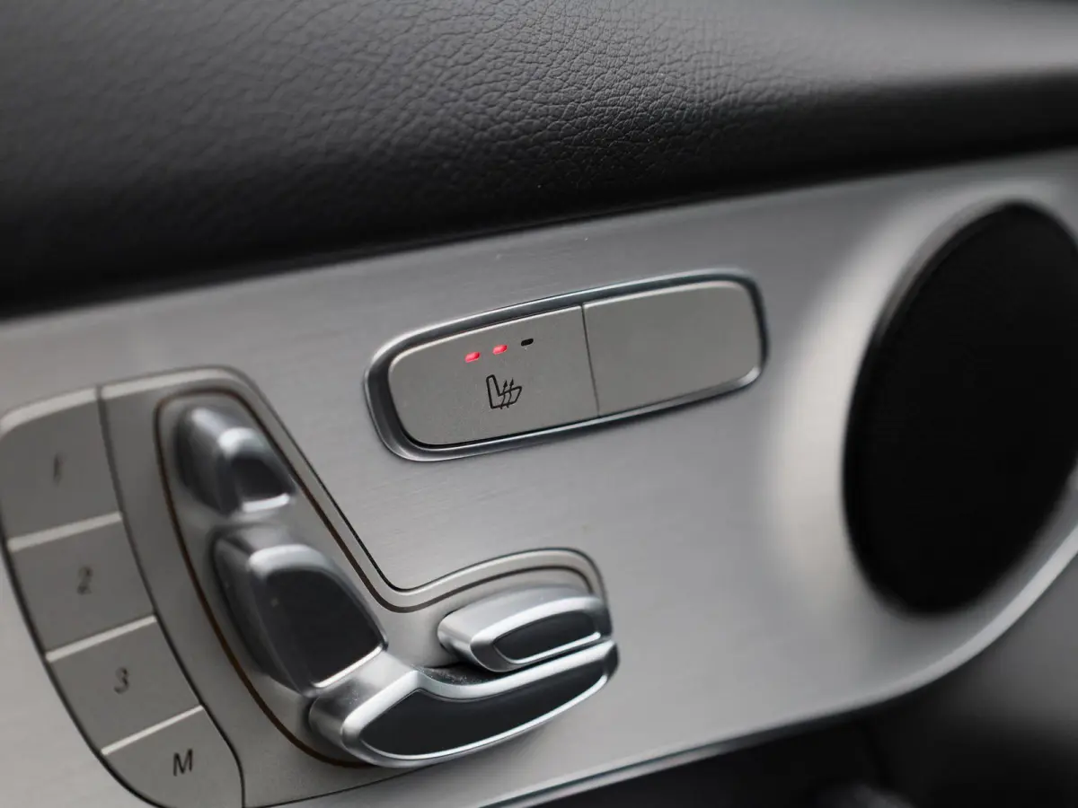 4MATIC Business Solution AMG | PANORAMDAK | 360 CAMERA | ELEKTRISCHE STOELVERSTELLING MET MEMORY | NAVIGATIE | KEY-LESS