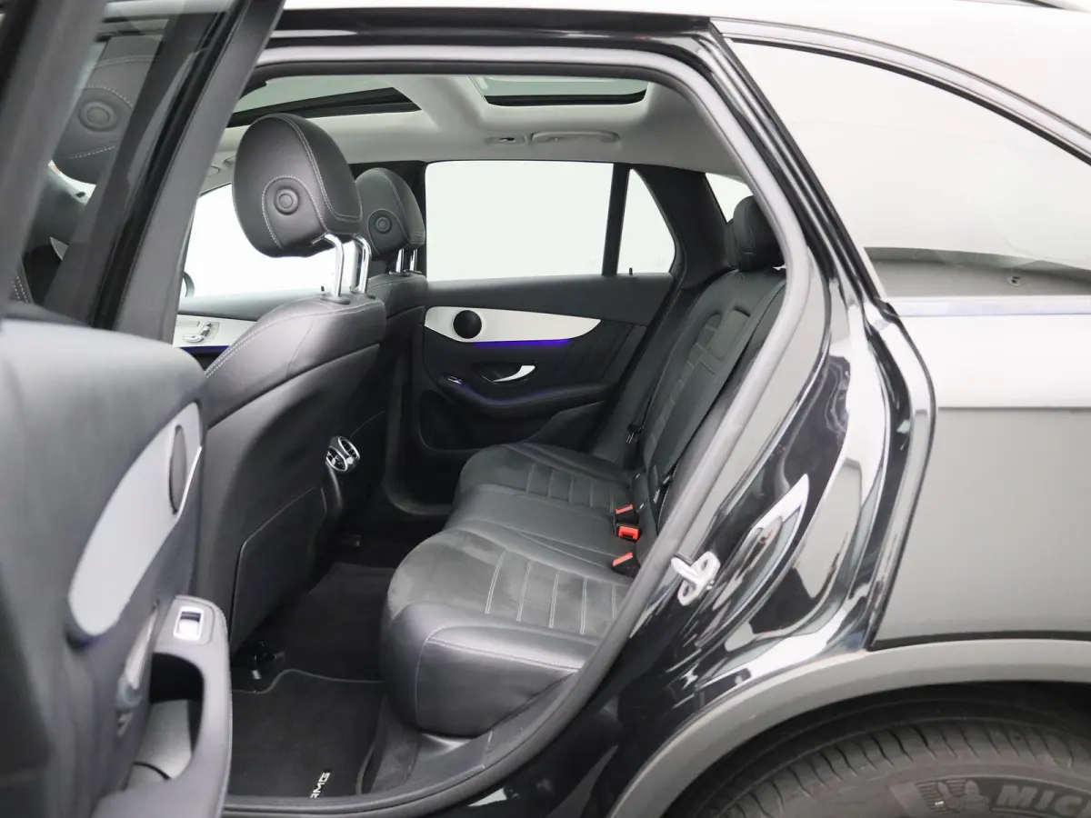 4MATIC Business Solution AMG | PANORAMDAK | 360 CAMERA | ELEKTRISCHE STOELVERSTELLING MET MEMORY | NAVIGATIE | KEY-LESS