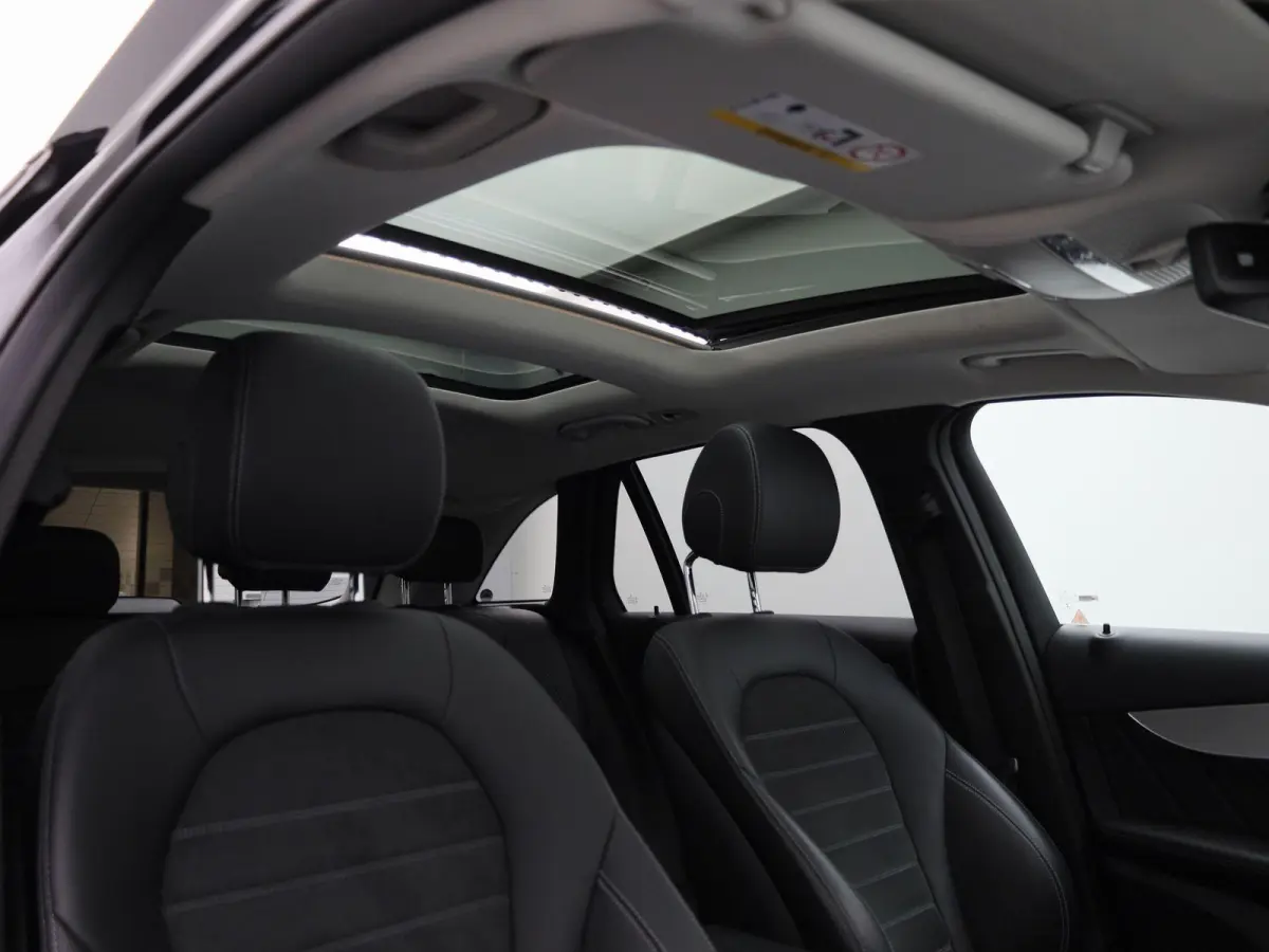 4MATIC Business Solution AMG | PANORAMDAK | 360 CAMERA | ELEKTRISCHE STOELVERSTELLING MET MEMORY | NAVIGATIE | KEY-LESS