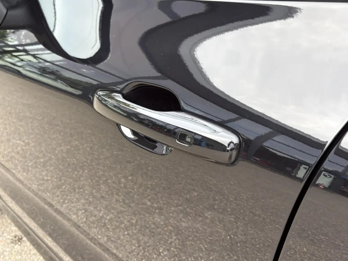2.0 T8 Plug-in hybrid AWD Plus Black Edition HARMAN KARDON| 360 CAMERA| PANO| MEMORY STOELEN| ACHTERBANK VERWARMD|