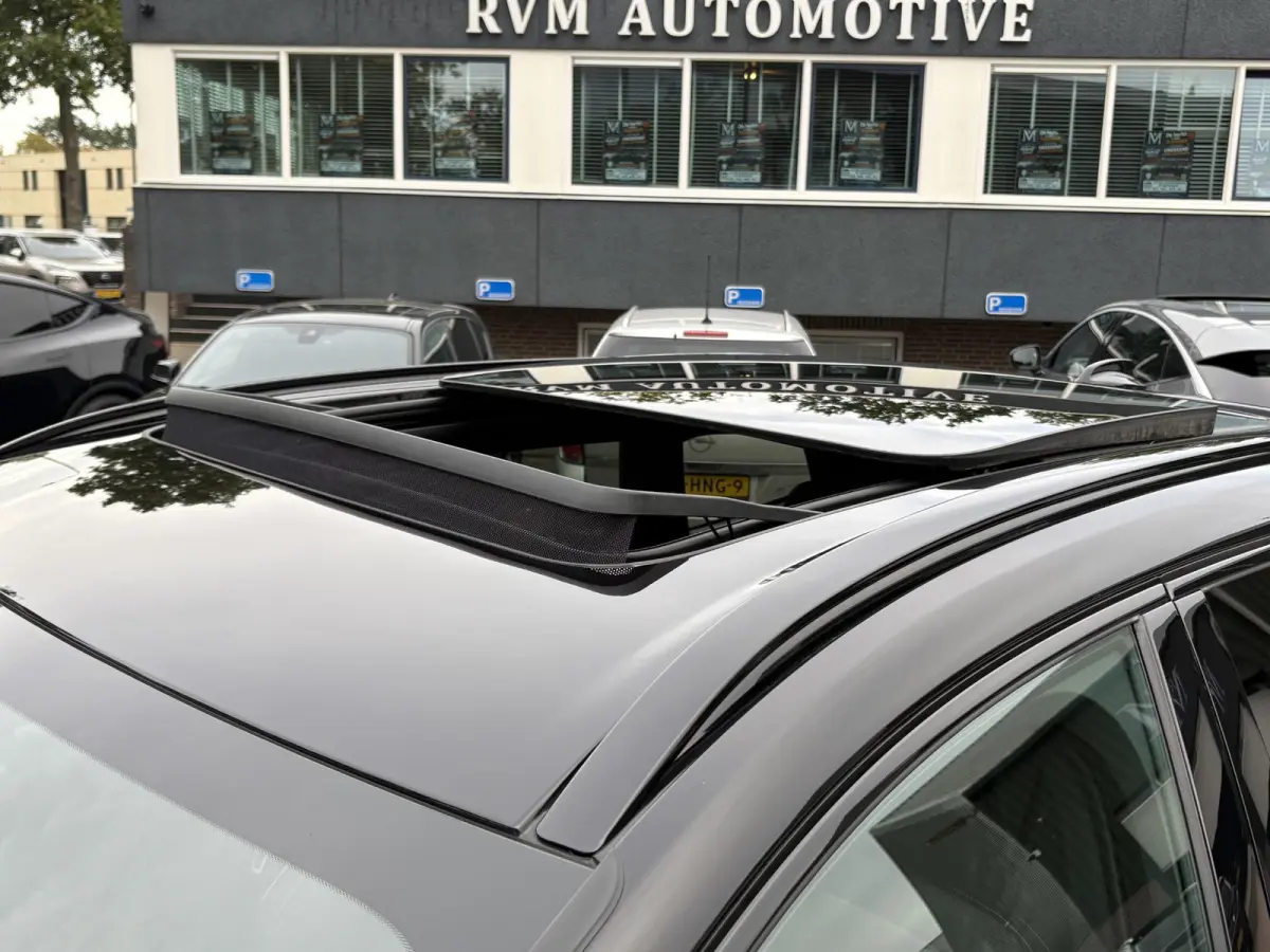 2.0 T8 Plug-in hybrid AWD Plus Black Edition HARMAN KARDON| 360 CAMERA| PANO| MEMORY STOELEN| ACHTERBANK VERWARMD|