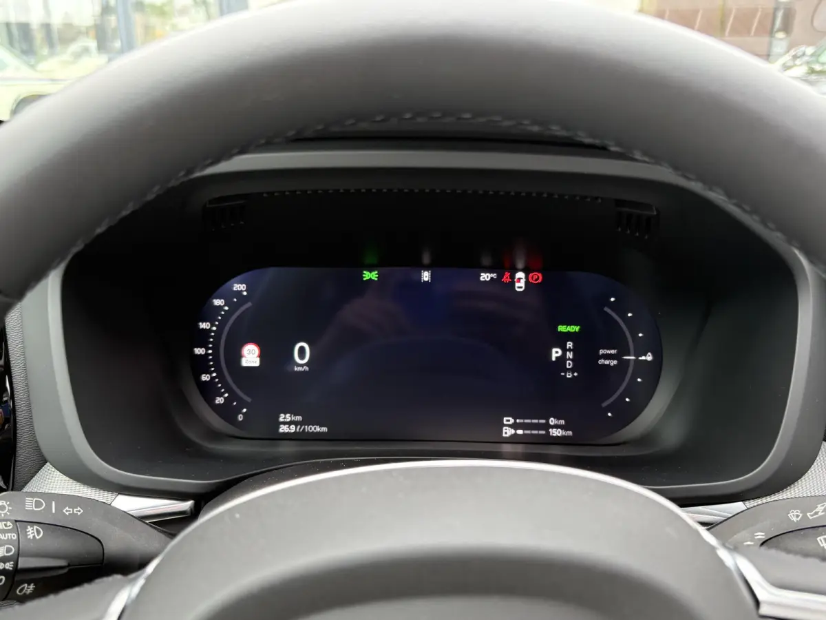 2.0 T8 Plug-in hybrid AWD Plus Black Edition HARMAN KARDON| 360 CAMERA| PANO| MEMORY STOELEN| ACHTERBANK VERWARMD|