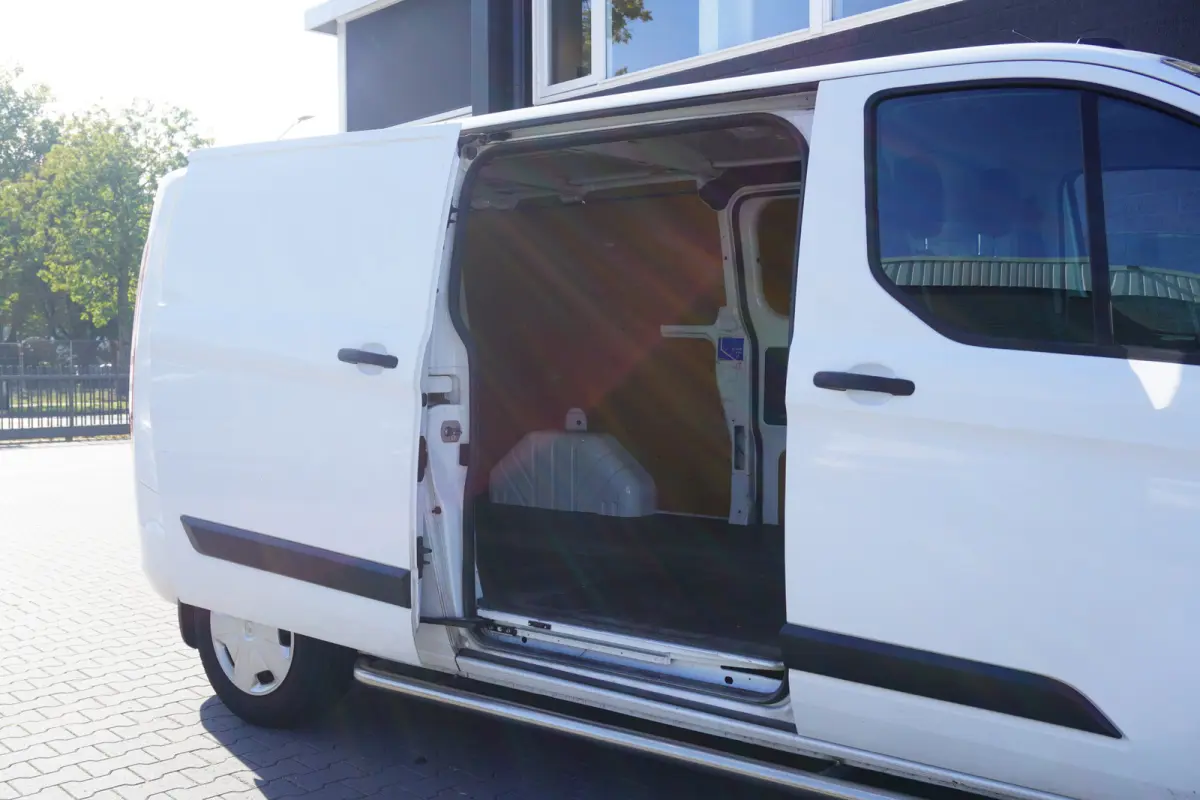 2.0 TDCI L2 130PK 2x Schuifdeur EURO 6 - Airco - Navi - Cruise - €13.900,-