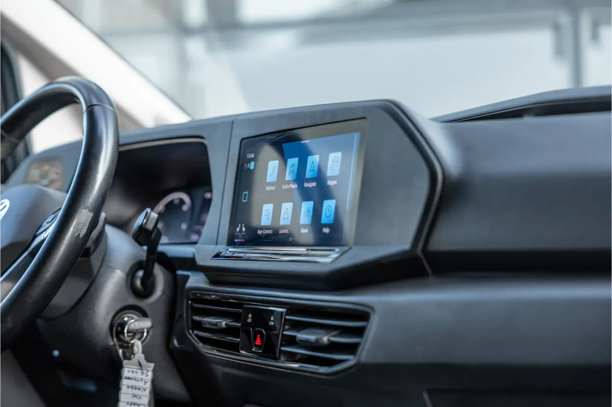 2.0 TDI | R-Line | Marge | BTW Vrij | LED | Navigatie Camera | CarPlay | Stoelverwarming | MF Stuur | Cruise control | BOTT Inrichting | DAB | Nieuwe APK
