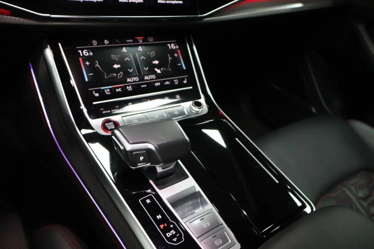 4.0 TFSI RS Q8 Performance|Pano|Ceramic|B&O