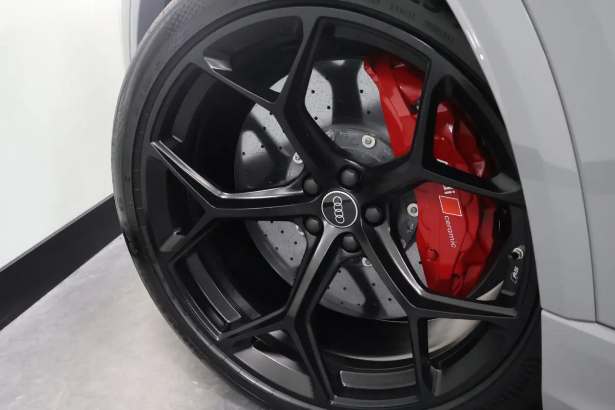 4.0 TFSI RS Q8 Performance|Pano|Ceramic|B&O