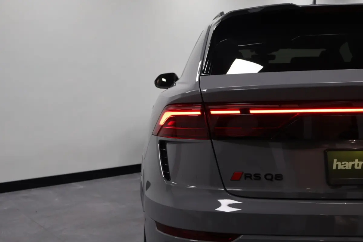 4.0 TFSI RS Q8 Performance|Pano|Ceramic|B&O