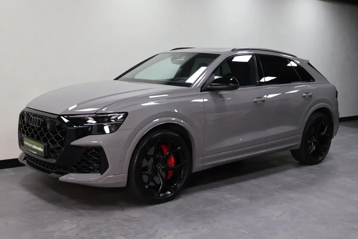 4.0 TFSI RS Q8 Performance|Pano|Ceramic|B&O