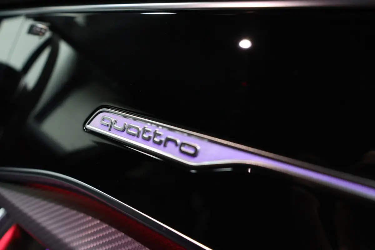 4.0 TFSI RS Q8 Performance|Pano|Ceramic|B&O