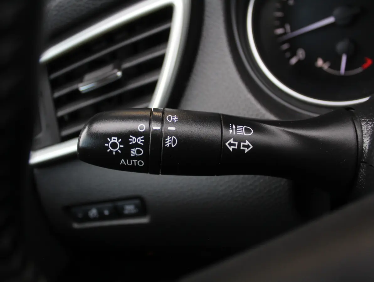 1.3 DIG-T N-Connecta CLIMATE | CARPLAY | LED | 360CAMERA | NAVI | PANODAK | TREKHAAK | CRUISE | DAB | PDC