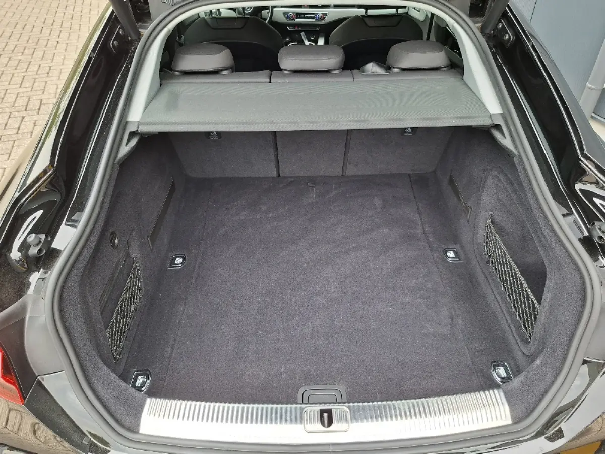 40 TFSI Business Edition * Navigatiesysteem * AUTOMAAT * Elektrische kofferklep *