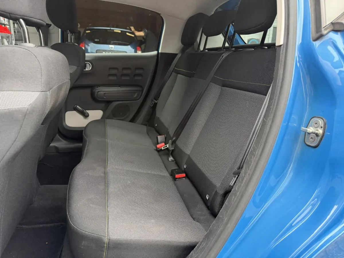 1.2 PureTech Feel 82PK | 2e Eigenaar | NL AUTO | NAP | Parkeersensoren | Airco | Cruise Control | Getint Glas | 2 Sleutels |