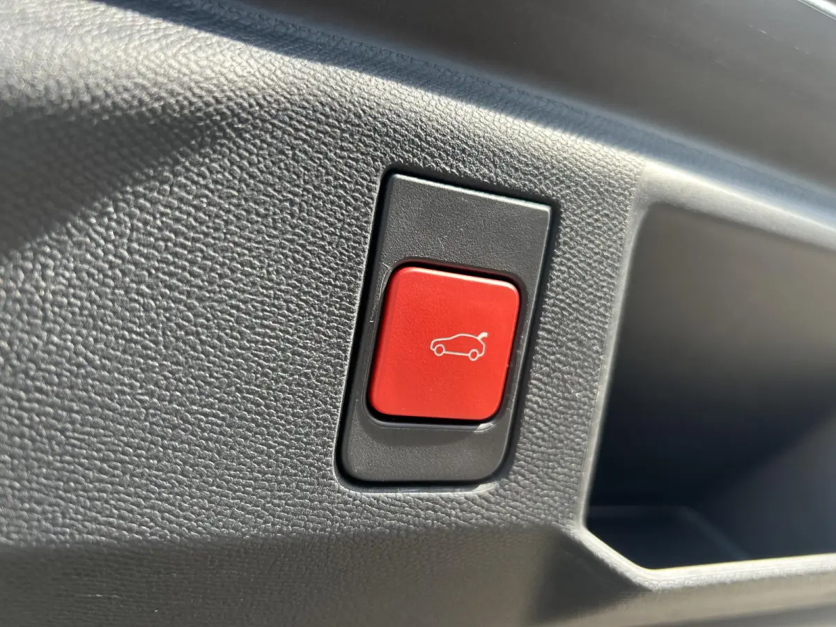 1.2 Hybrid 136 GT | 360 Camera | Adaptieve Cruise Control | Elektrische stoelen | Apple Carplay/Android Auto