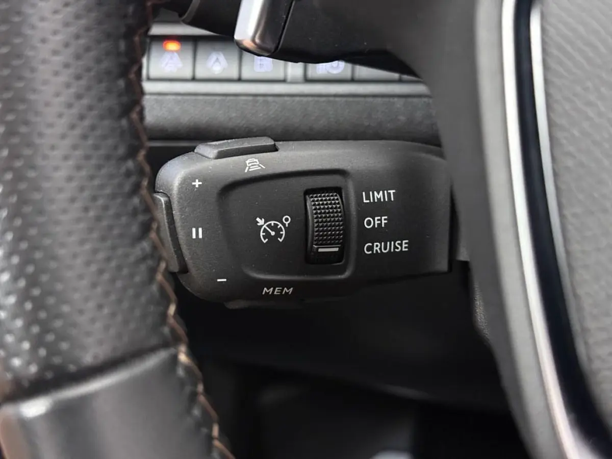 1.6 HYbrid 4x4 300pk GT Black Pack Pano/Alcantara/ 360.Camera/Comfort.Stoelen/El.Klep/Led/Nav/Winterpakket/CarPlay