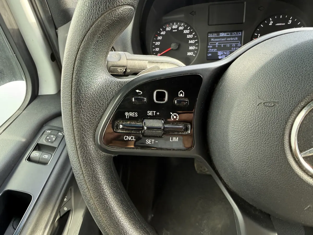 515 1.9 CDI 150PK Laadklep Bakwagen Dubbellucht Climate Control Cruise Control Apple Carplay Koffer Meubelbak