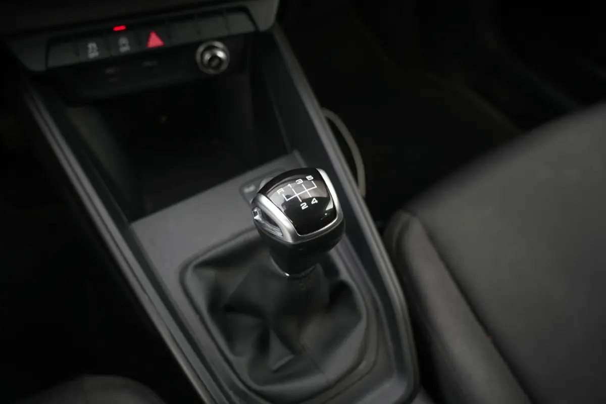 25 TFSI Pro Line
