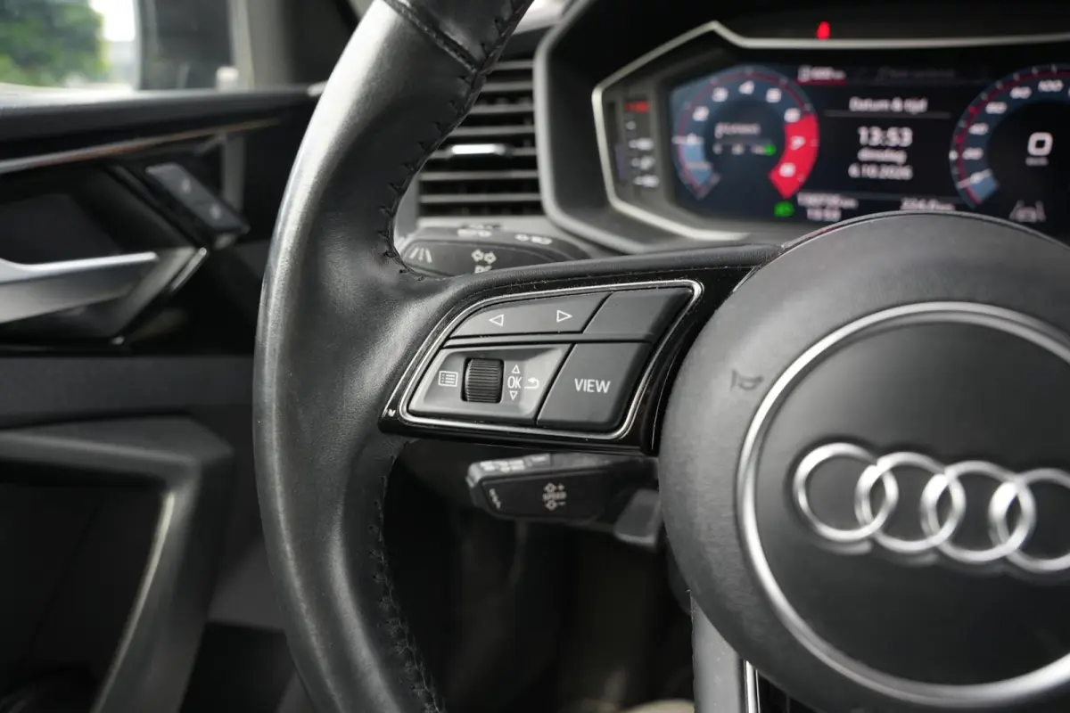 25 TFSI Pro Line