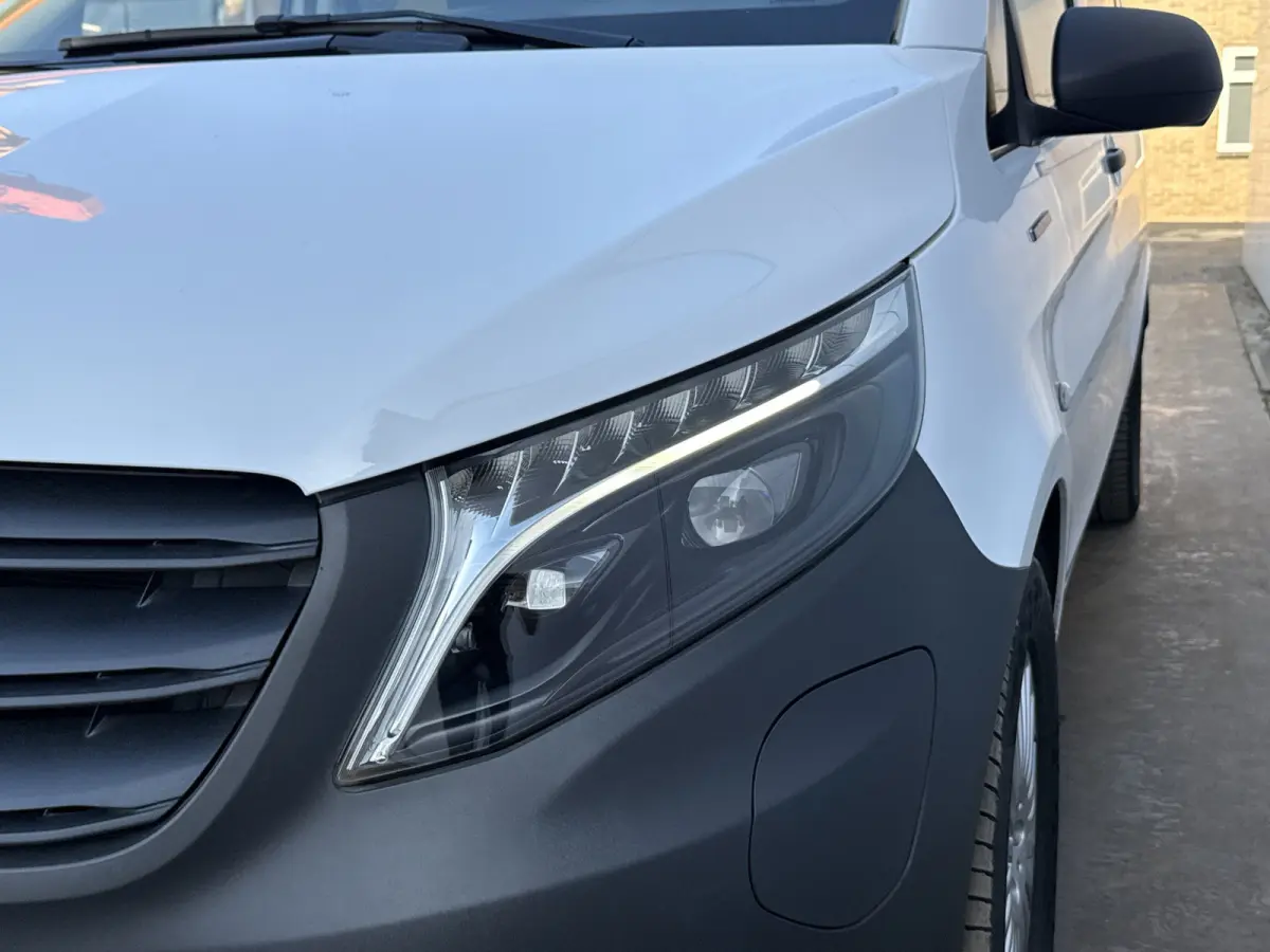 129 90kWh 204PK Personenvervoer L2 370km WLTP 92.2% (SOH) 7 Stoelen Elektrische Schuifdeur LED Lichtmetalen velgen 17inch Snelladen Climate Control Cruise Control