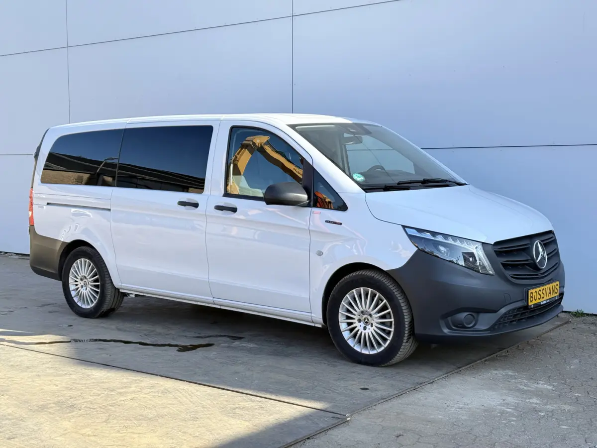 129 90kWh 204PK Personenvervoer L2 370km WLTP 92.2% (SOH) 7 Stoelen Elektrische Schuifdeur LED Lichtmetalen velgen 17inch Snelladen Climate Control Cruise Control