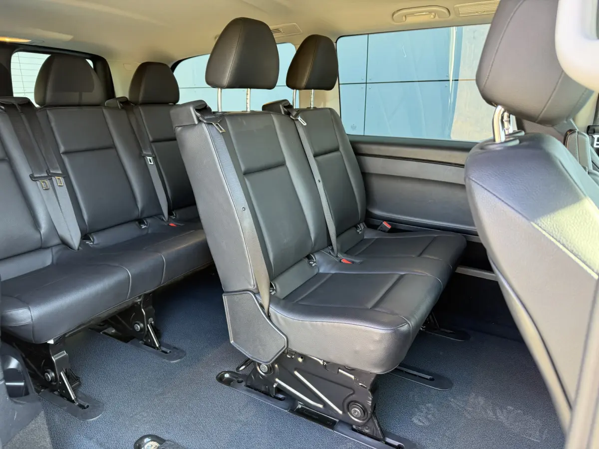 129 90kWh 204PK Personenvervoer L2 370km WLTP 92.2% (SOH) 7 Stoelen Elektrische Schuifdeur LED Lichtmetalen velgen 17inch Snelladen Climate Control Cruise Control