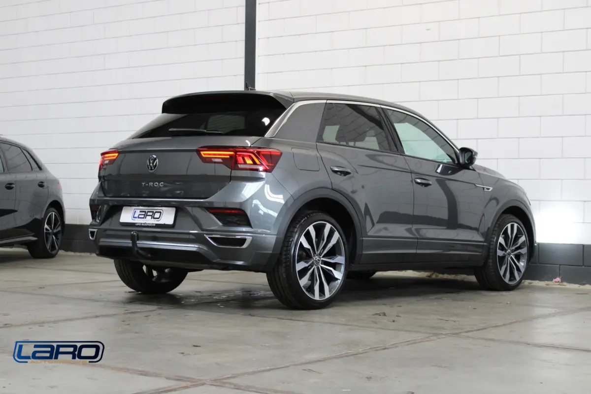 1.5 TSI 3x R-Line | Trekhaak ACC LED Climate CarPlay Blindspot Stoelver.