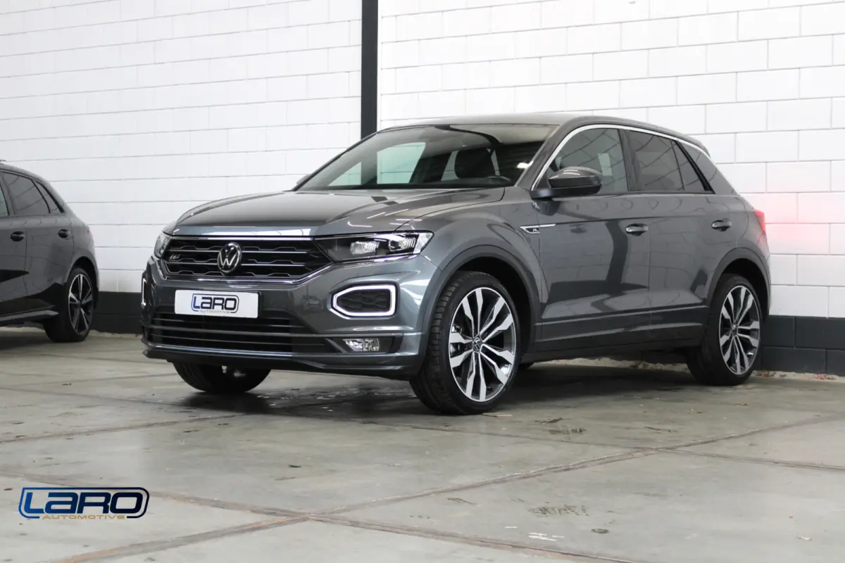 1.5 TSI 3x R-Line | Trekhaak ACC LED Climate CarPlay Blindspot Stoelver.