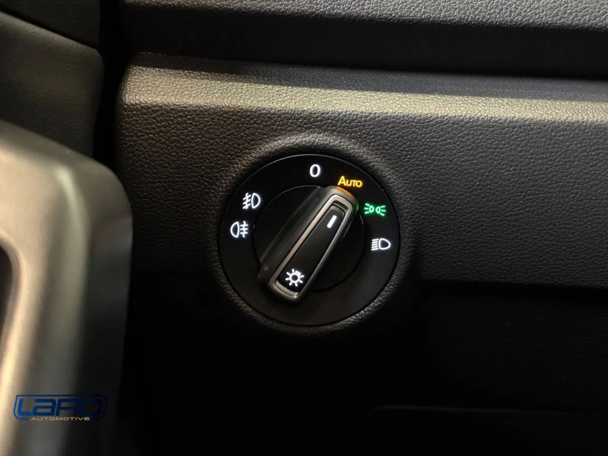 1.5 TSI 3x R-Line | Trekhaak ACC LED Climate CarPlay Blindspot Stoelver.
