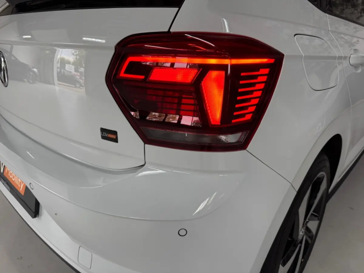 2.0 GTI / DSG / Virtual Cockpit / Apple CarPlay / LED / 110447 KM / Digitaal onderhoud aanwezig.