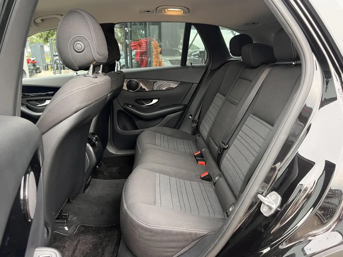 350e 4MATIC Premium Automaat Trekhaak