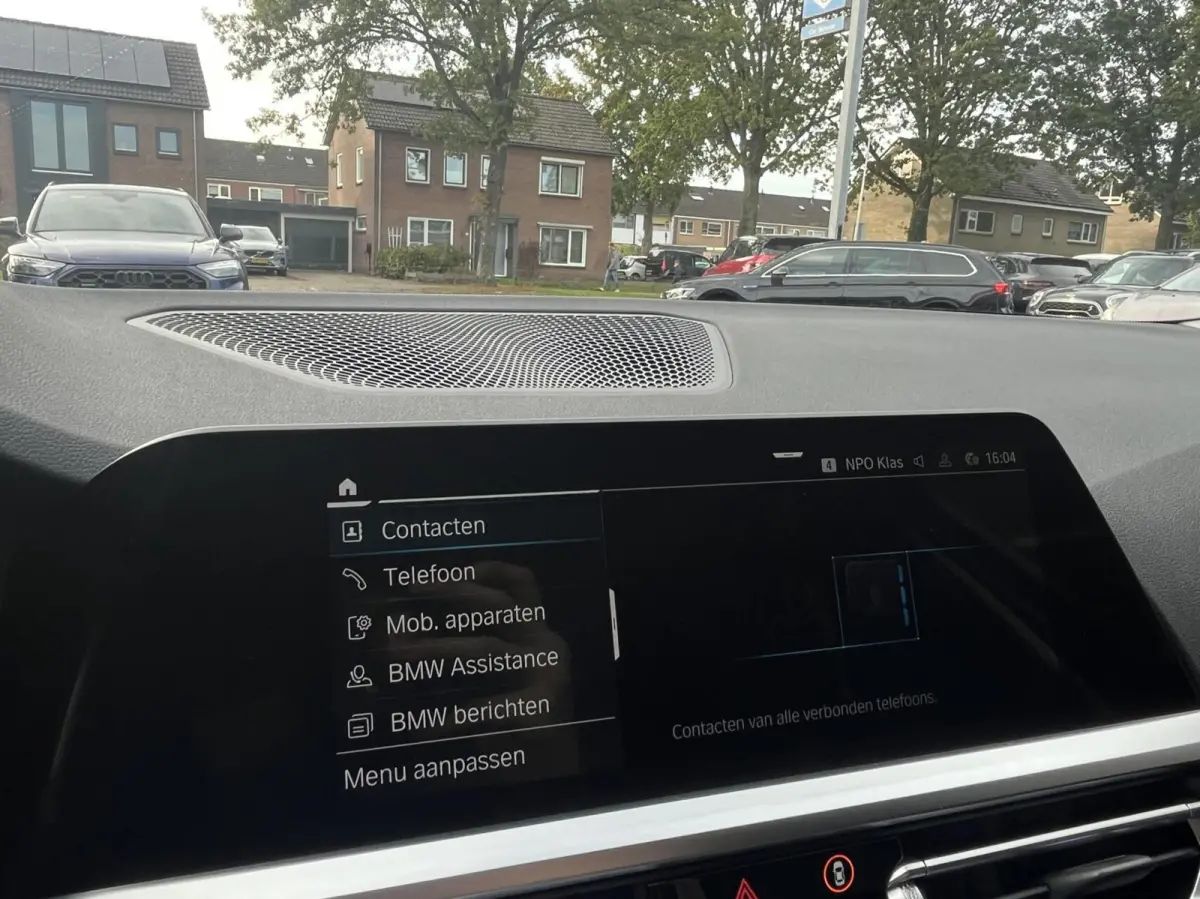 320e Leer, Climat, Carplay, Trekhaak..