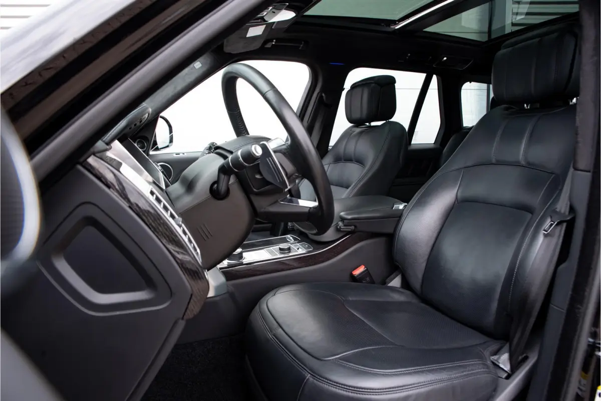 2.0 P400e Autobiography Pano Dealer onderhouden