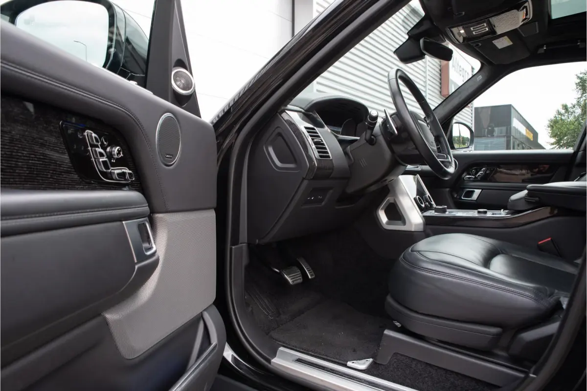 2.0 P400e Autobiography Pano Dealer onderhouden