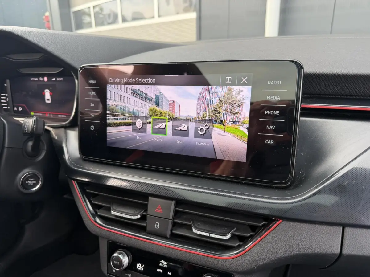 1.0 TSI DSG Monte Carlo Pano|carplay|trekhaak