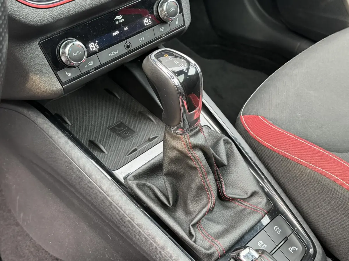 1.0 TSI DSG Monte Carlo Pano|carplay|trekhaak