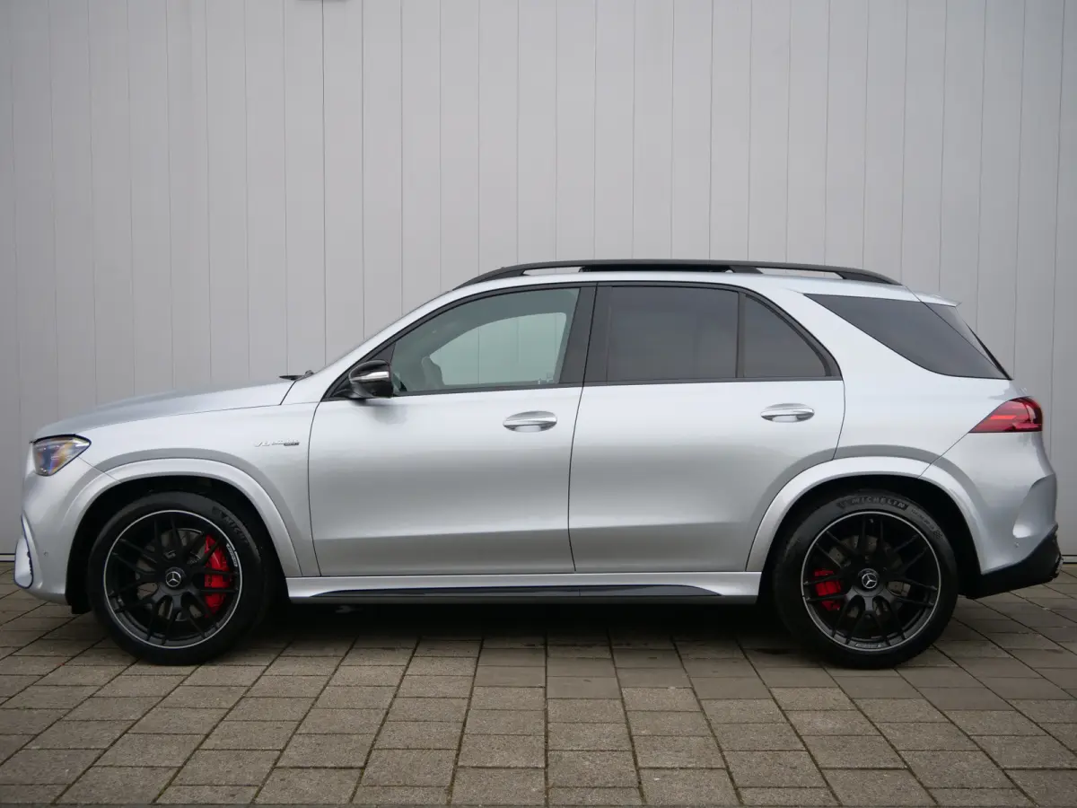 AMG 63 S 4MATIC+ Premium Plus 612 Pk Automaat Burmeister / Stoelventilatie / Pano-dak / Trekhaak / Soft-Close / Adaptive Cruise