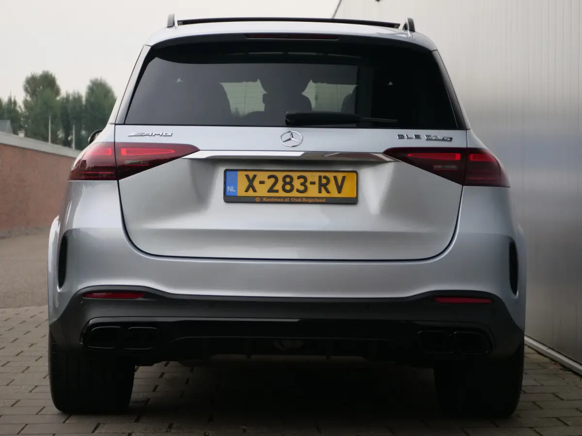 AMG 63 S 4MATIC+ Premium Plus 612 Pk Automaat Burmeister / Stoelventilatie / Pano-dak / Trekhaak / Soft-Close / Adaptive Cruise