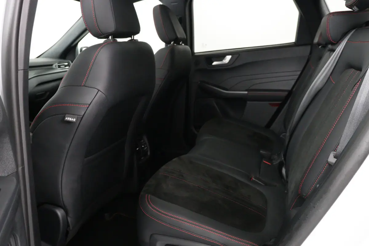 2.5 PHEV ST-Line X | Trekhaak | Elektrisch Panoramadak | Kofferklep Elektrisch | Head-Up | Winter Pack | Cruise Control Adaptief | Memory | B&O Audio |