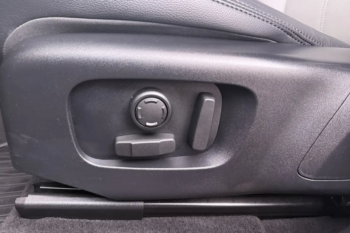 2.0 P400e S Facelift Leder Camera Meridian Memory