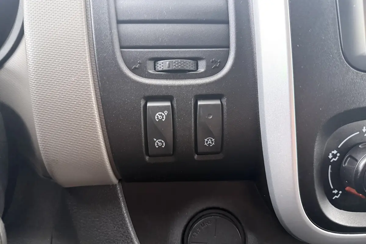 1.6 dCi T29 L1H1 Comfort Energy Trekhaak Houtenvloer Cruise