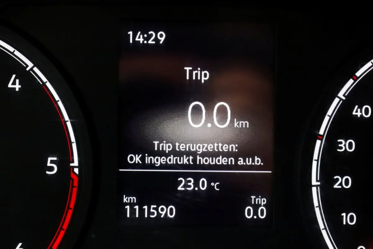 2.0 TDI 102pk Maxi L2H1 Airco 01-2023