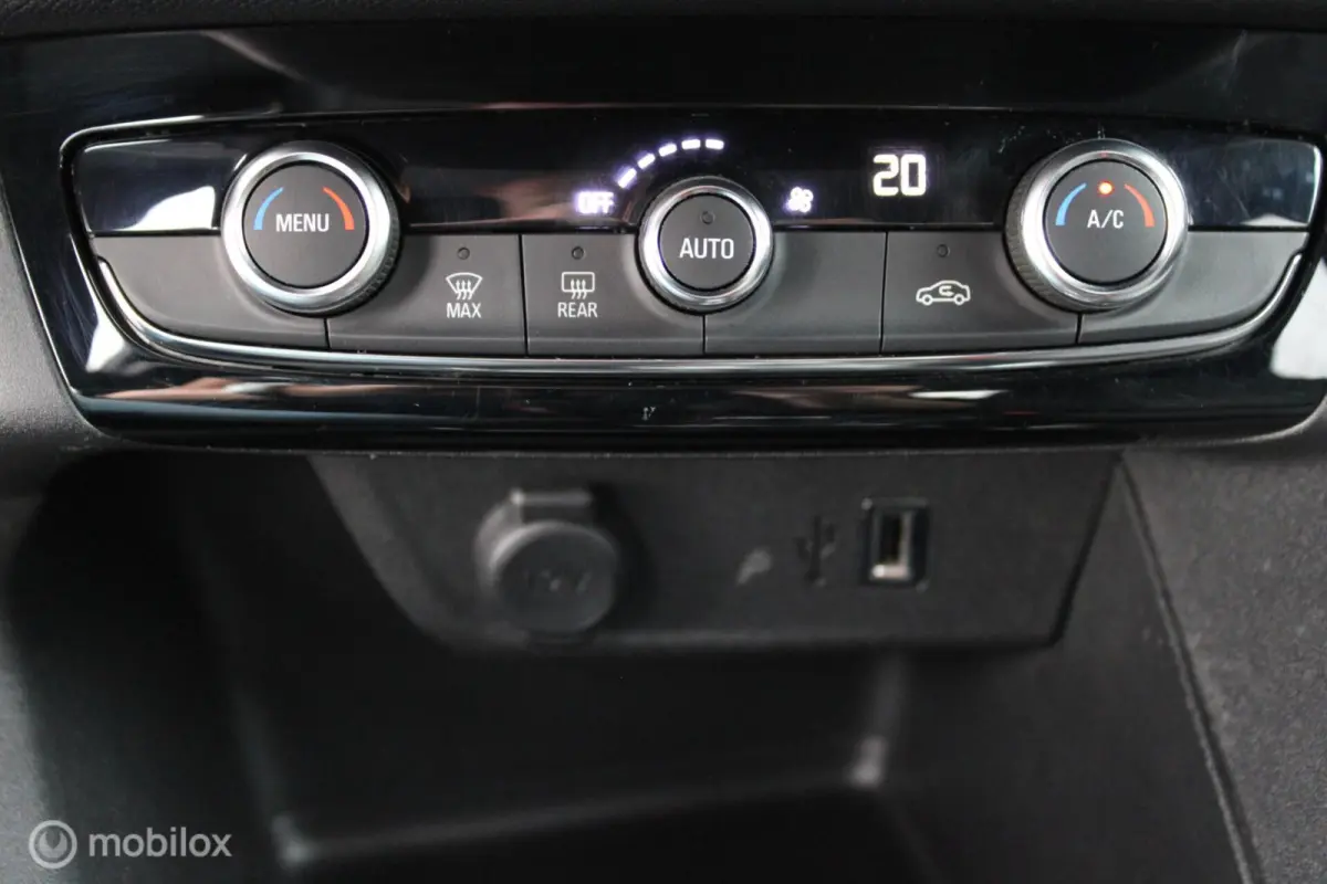 Edition 50 kWh, Pdc, Zwart dak en donker glas, Cruise, Clima, Navi/app connect