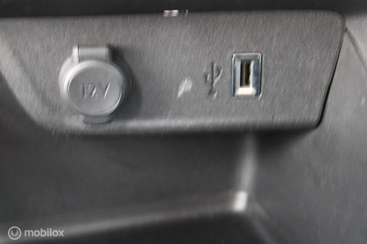 Edition 50 kWh, Pdc, Zwart dak en donker glas, Cruise, Clima, Navi/app connect