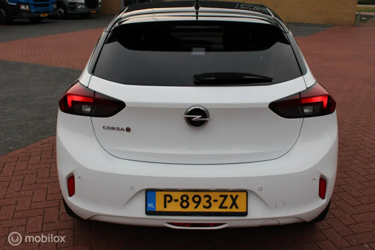 Edition 50 kWh, Pdc, Zwart dak en donker glas, Cruise, Clima, Navi/app connect