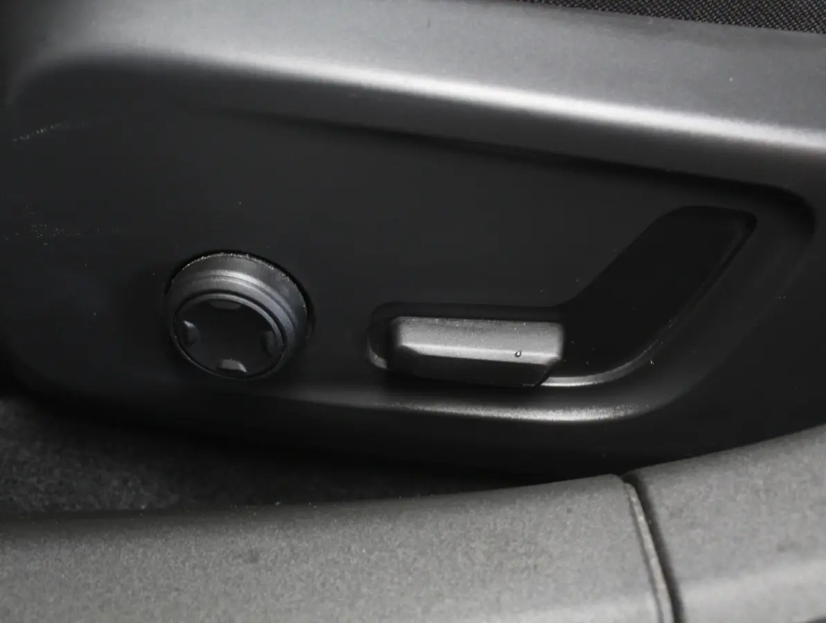 Standard Range Single Motor 69 kWh PILOTPACK | SOH 95% | CARPLAY | 360CAMERA | ADAPCRUISE | WEGKLAPTRHAAK | LMV19 | CLIMATE | STOELVERW | MEMSTOEL | DAB | LED