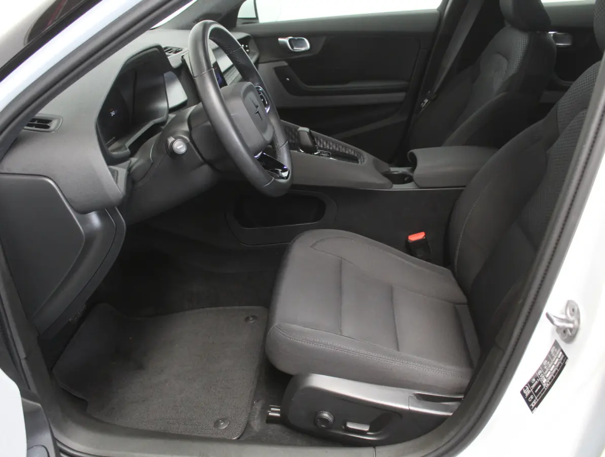 Standard Range Single Motor 69 kWh PILOTPACK | SOH 95% | CARPLAY | 360CAMERA | ADAPCRUISE | WEGKLAPTRHAAK | LMV19 | CLIMATE | STOELVERW | MEMSTOEL | DAB | LED