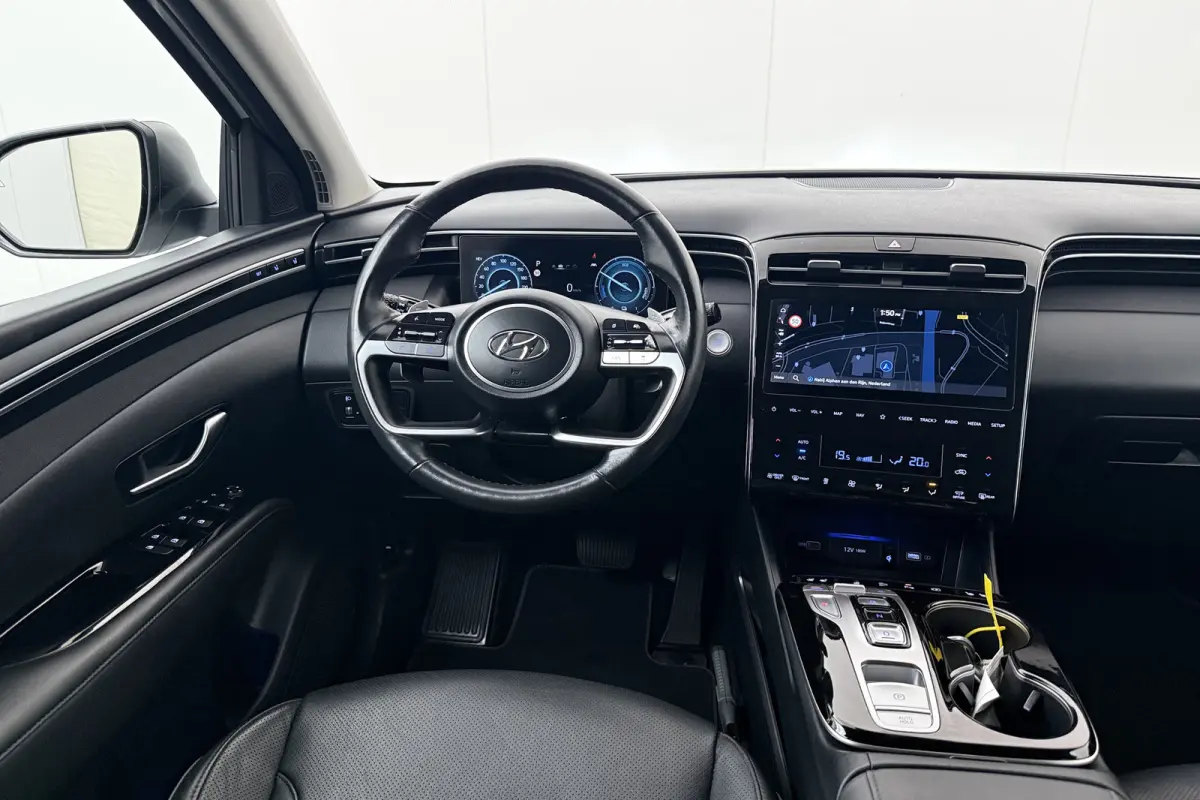 1.6 T-GDI PHEV Premium 4WD 360* Camera Memory Adapt.Cruise