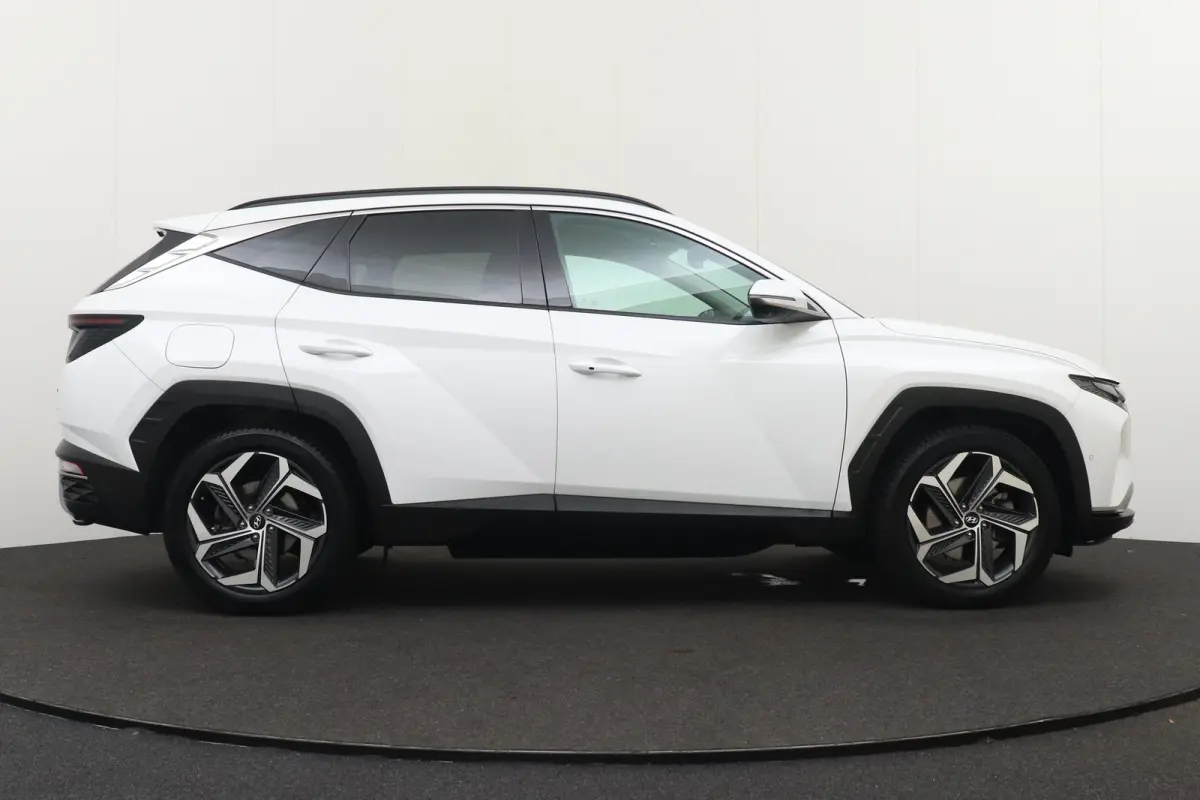 1.6 T-GDI PHEV Premium 4WD 360* Camera Memory Adapt.Cruise