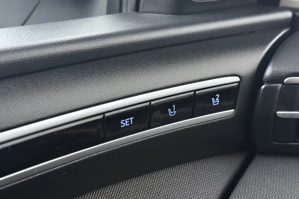 1.6 T-GDI PHEV Premium 4WD 360* Camera Memory Adapt.Cruise